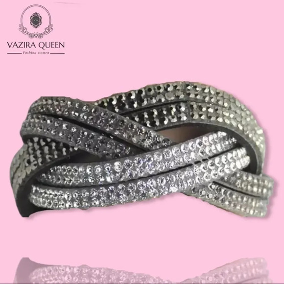 VQ Rhinestones Bracelet - Picture 1 of 4